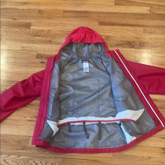 Patagonia Girl’s 2 in 1 Jacket - Picture 10 of 11